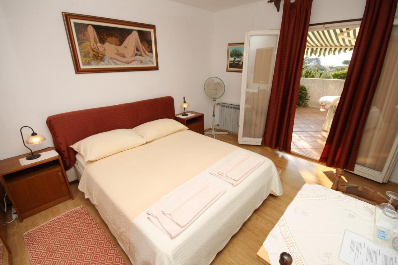 Apartments And Rooms With Parking Space Rovinj - 7170 Eksteriør billede