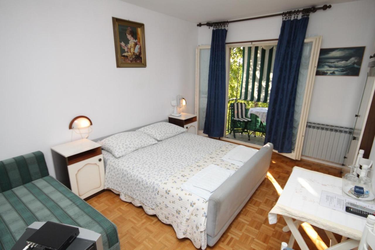 Apartments And Rooms With Parking Space Rovinj - 7170 Eksteriør billede